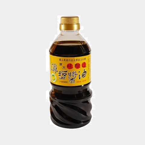 Light soy sauce with salt 屏科大薄鹽醬油 560ml